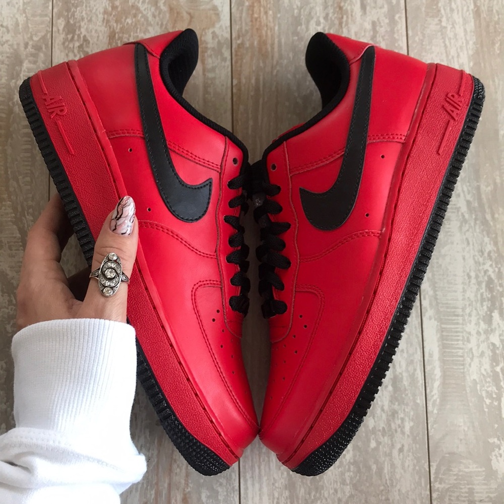 NWTNike ID Air Force 1 Custom Red On Black! - Picture 5 of 7